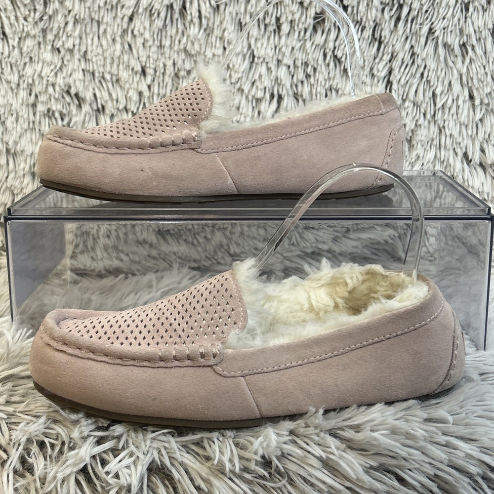 Koolaburra by Ugg 6 Lezly Perforated Slipper Elderberry Loafers Leather Fur Cozy